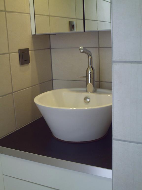 Apartment Capitalcondos Нинове Стая снимка