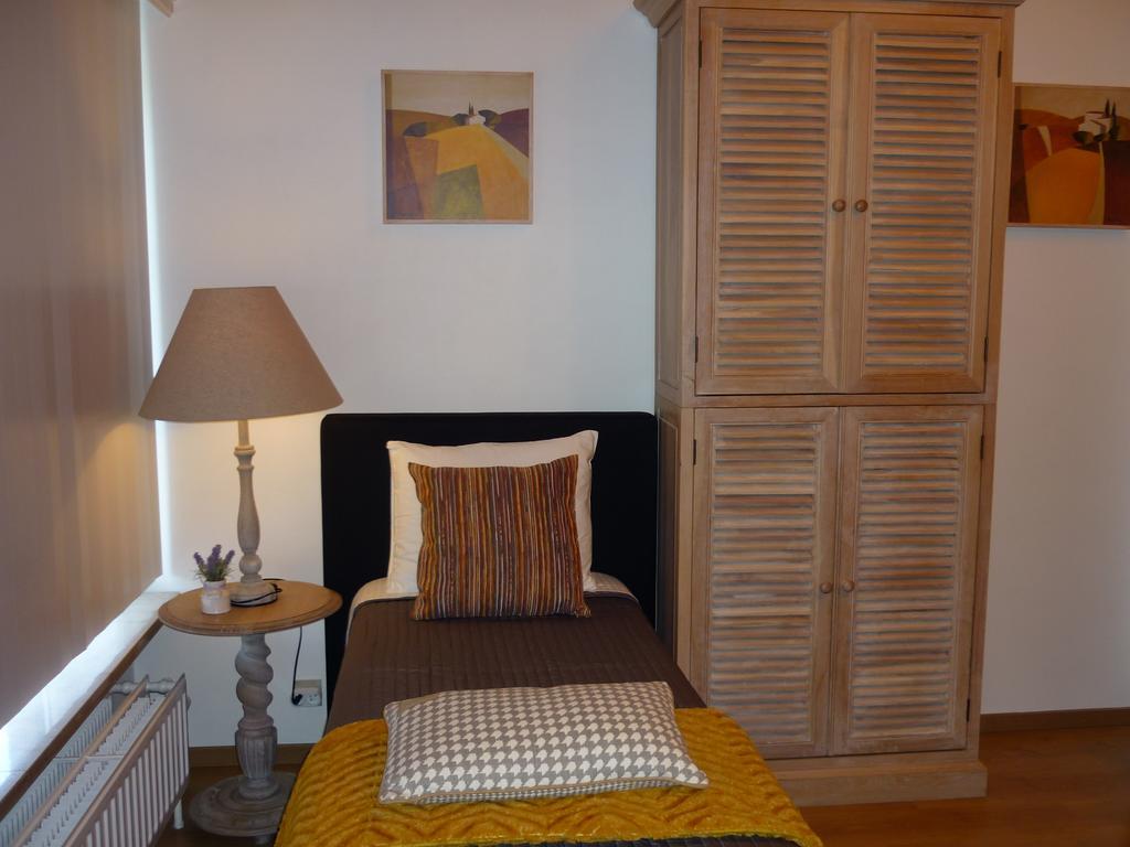 Apartment Capitalcondos Нинове Екстериор снимка